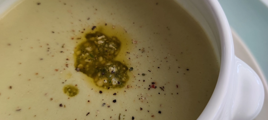 CREMA DE BAJOQUES AMB FALS PESTO