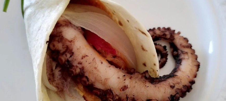 Fajita de verdures i pop