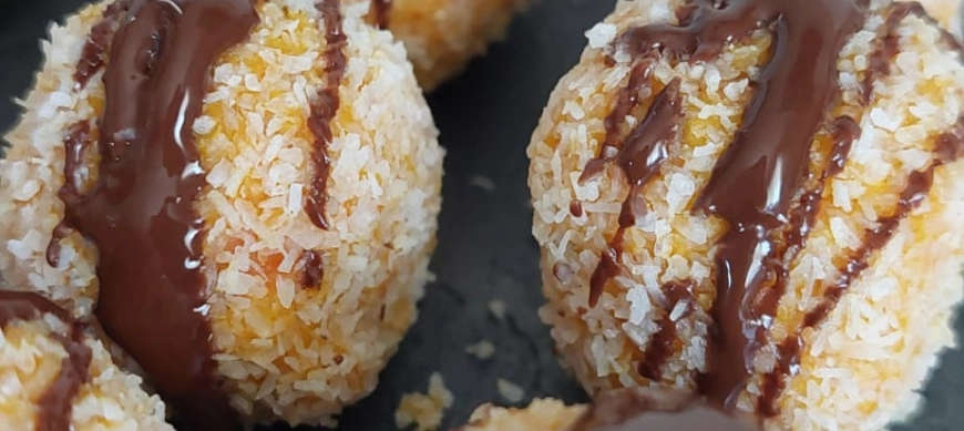 Bolitas de Zanahoria y coco con Thermomix