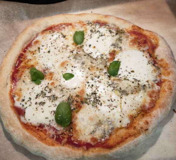 PIZZA al estilo napolitano